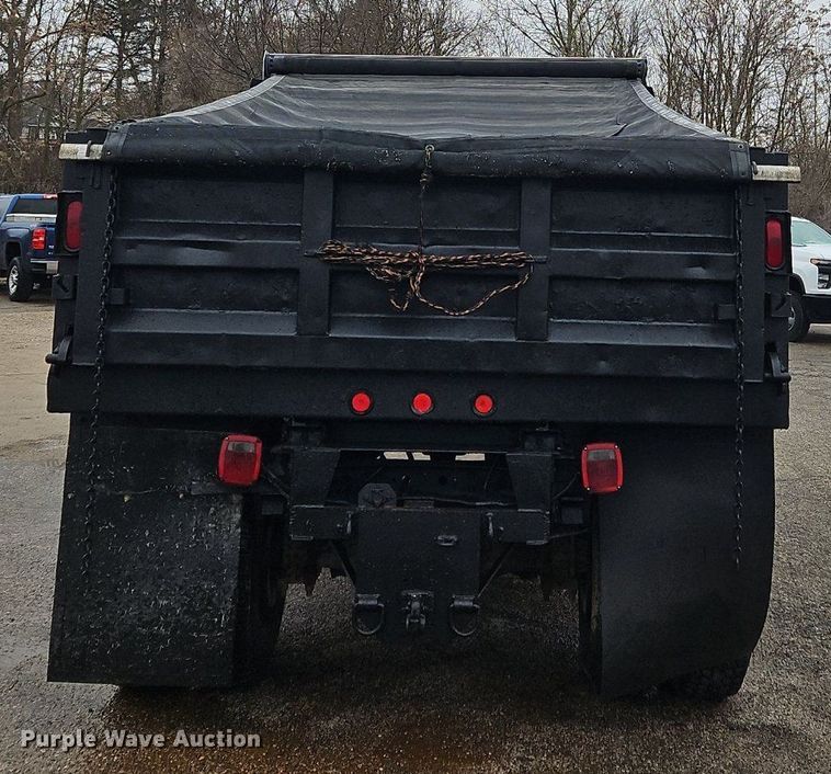 image for item OK9840 1993 International  4600 dump truck