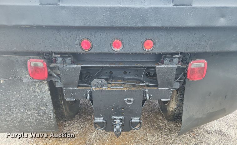 image for item OK9840 1993 International  4600 dump truck