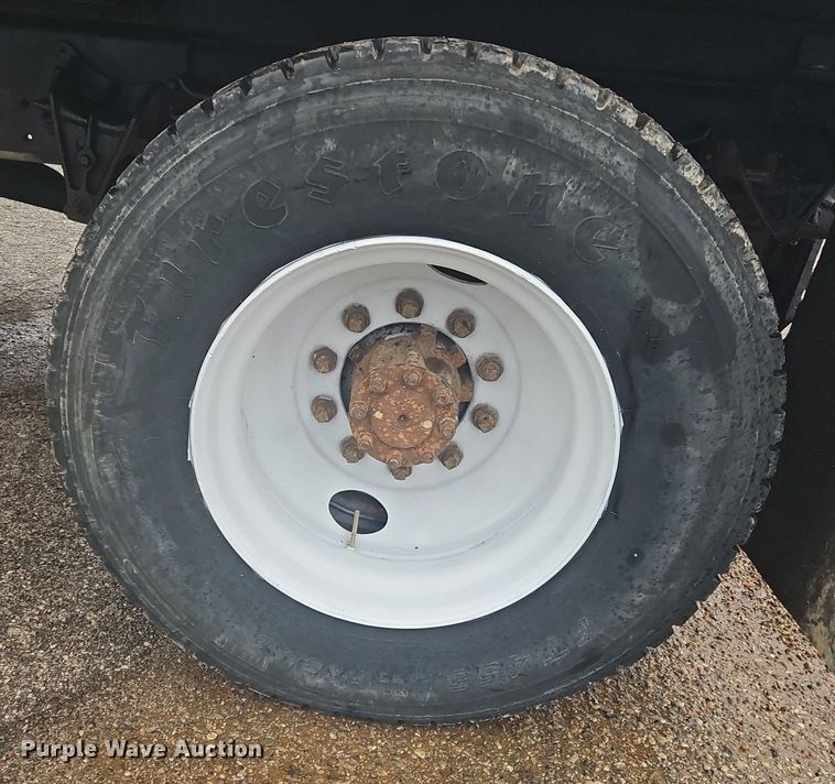 image for item OK9840 1993 International  4600 dump truck