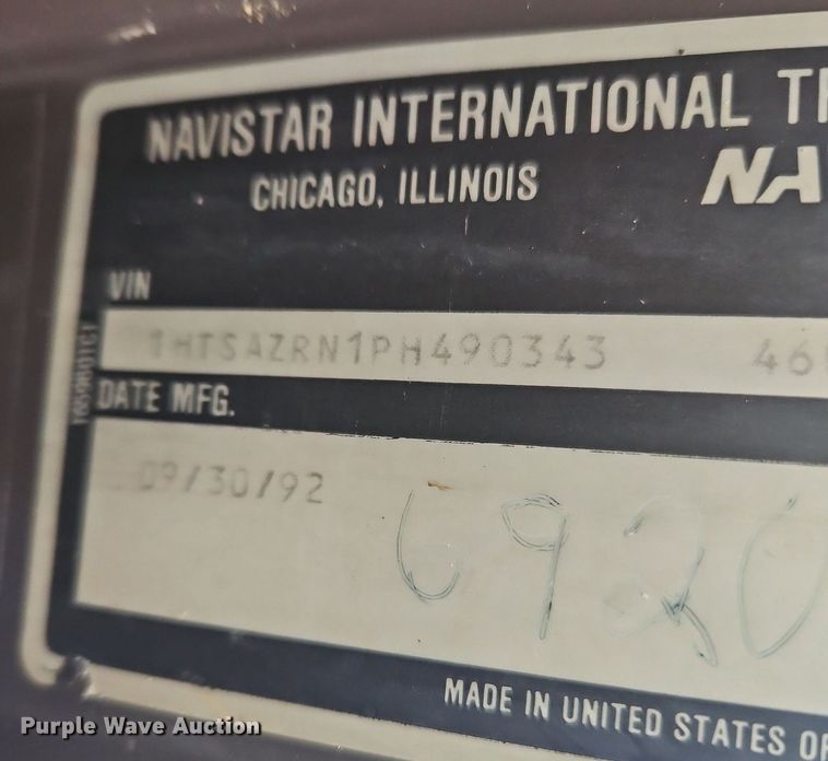 image for item OK9840 1993 International  4600 dump truck