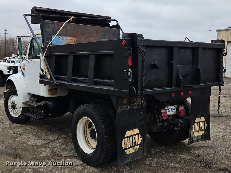 image for item OK9841 1996 International  4700 dump truck