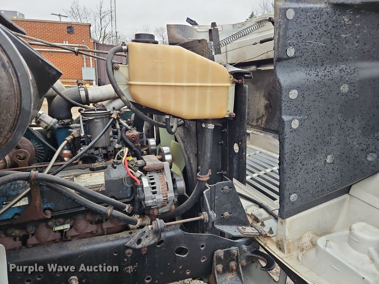 image for item OK9841 1996 International  4700 dump truck