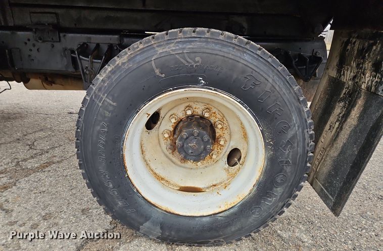 image for item OK9841 1996 International  4700 dump truck