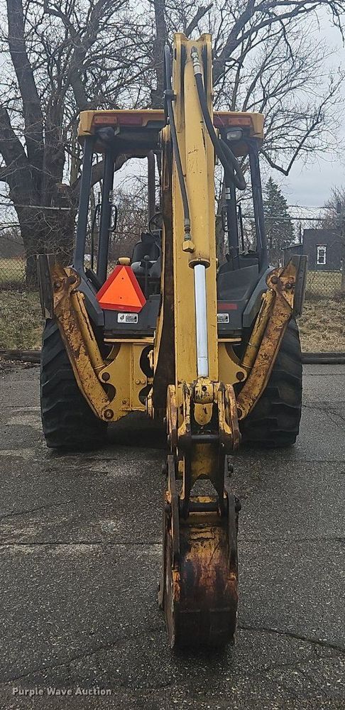 image for item OK9842 2003 John Deere  310G backhoe