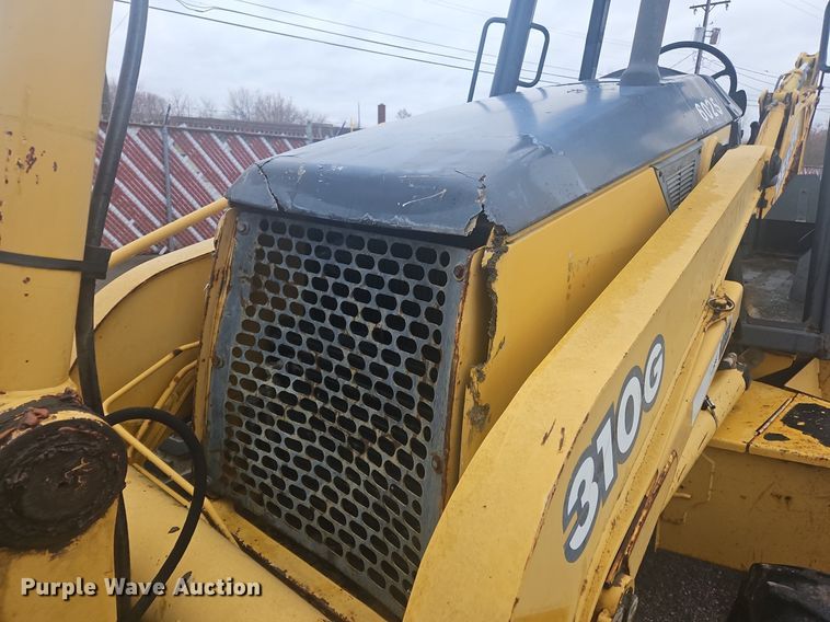 image for item OK9842 2003 John Deere  310G backhoe