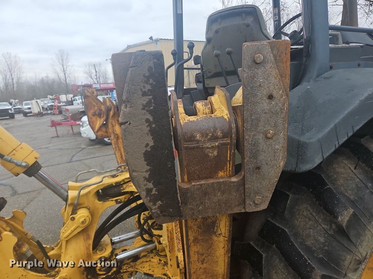 image for item OK9842 2003 John Deere  310G backhoe