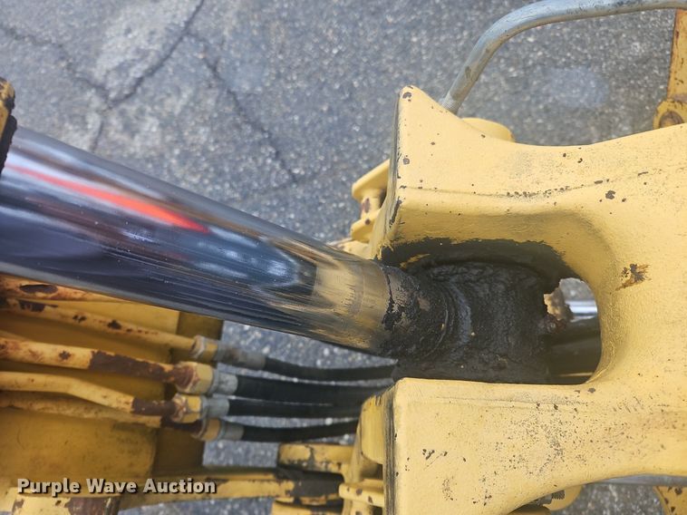 image for item OK9842 2003 John Deere  310G backhoe