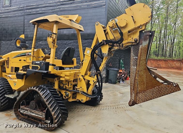 image for item OK9868 2014 Vermeer  RTX1250 cable plow