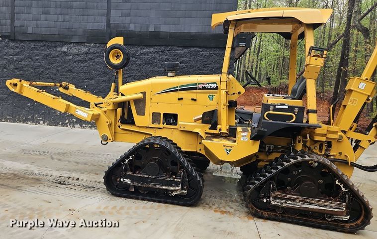 image for item OK9868 2014 Vermeer  RTX1250 cable plow