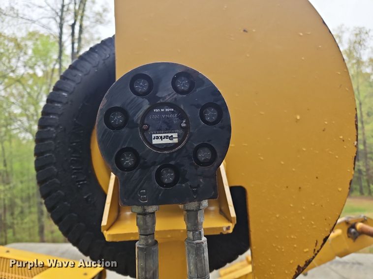 image for item OK9868 2014 Vermeer  RTX1250 cable plow