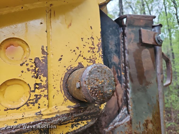 image for item OK9868 2014 Vermeer  RTX1250 cable plow