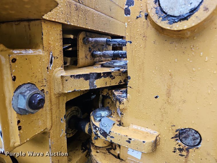 image for item OK9868 2014 Vermeer  RTX1250 cable plow