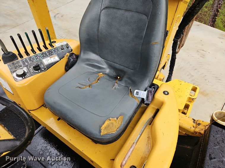 image for item OK9868 2014 Vermeer  RTX1250 cable plow
