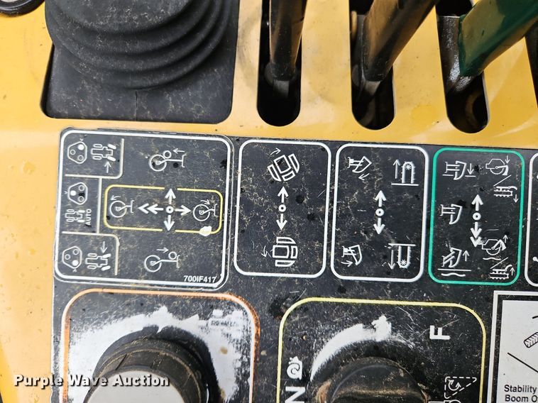 image for item OK9868 2014 Vermeer  RTX1250 cable plow