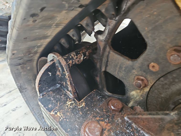 image for item OK9868 2014 Vermeer  RTX1250 cable plow