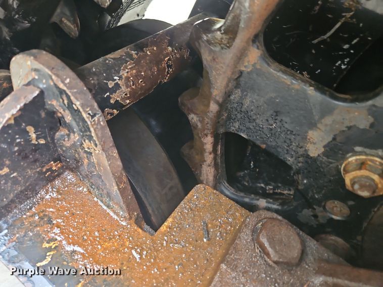 image for item OK9868 2014 Vermeer  RTX1250 cable plow