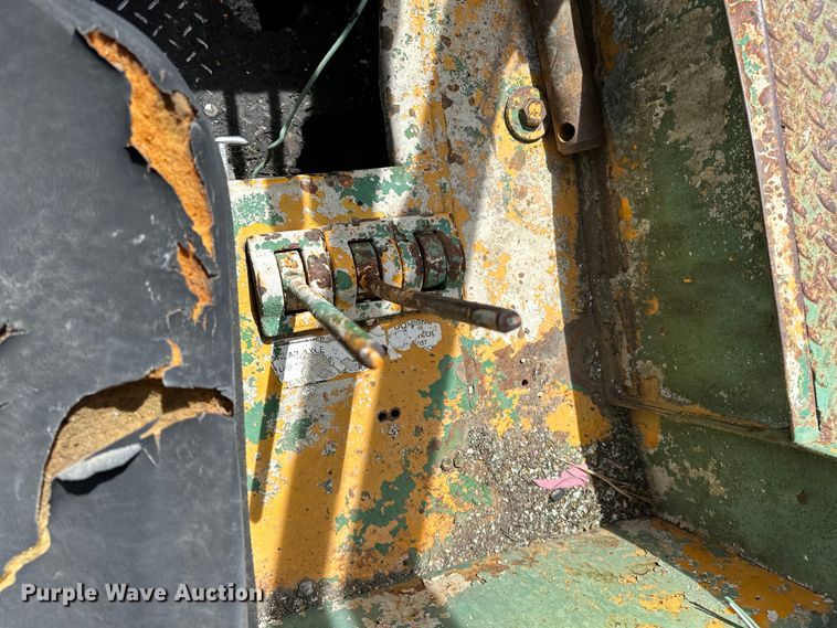 image for item OM9459 Galion crane