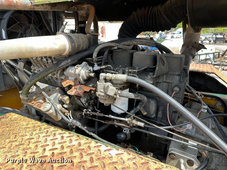 image for item OM9459 Galion crane