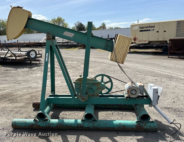 image for item OM9460 Cook Pumpjack 