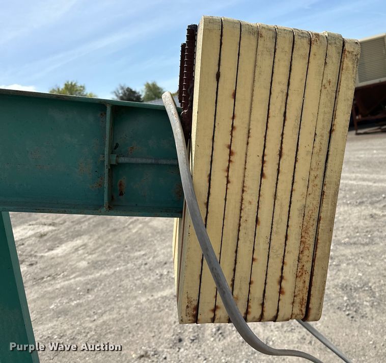 image for item OM9460 Cook Pumpjack 