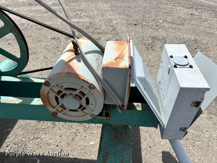 image for item OM9460 Cook Pumpjack 