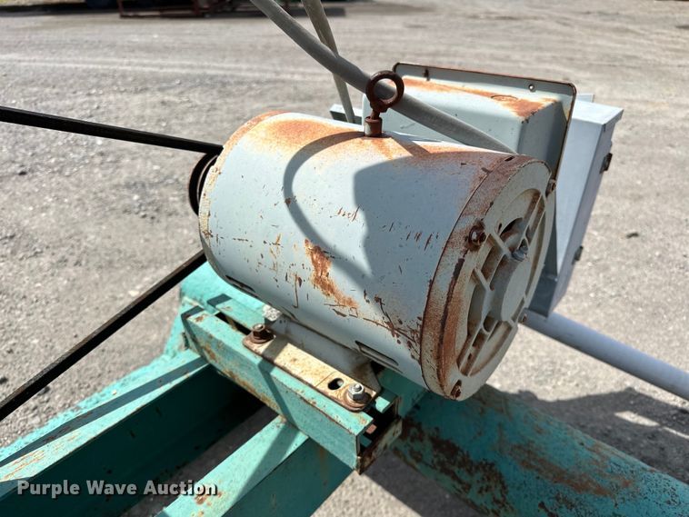 image for item OM9460 Cook Pumpjack 