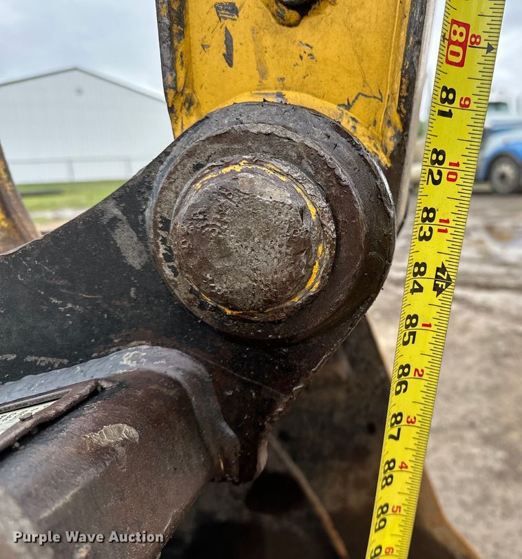 image for item OM9464 2019 Komatsu  PC88MR-10 mini excavator