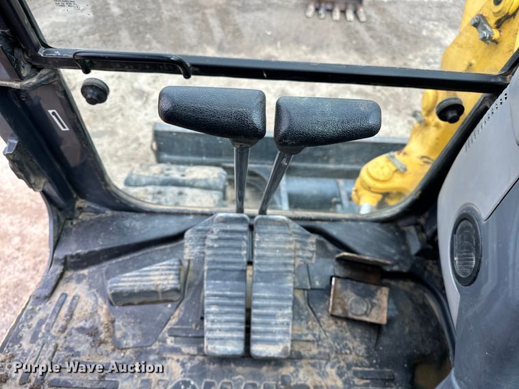 image for item OM9464 2019 Komatsu  PC88MR-10 mini excavator