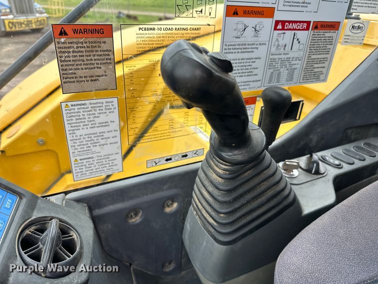 image for item OM9464 2019 Komatsu  PC88MR-10 mini excavator