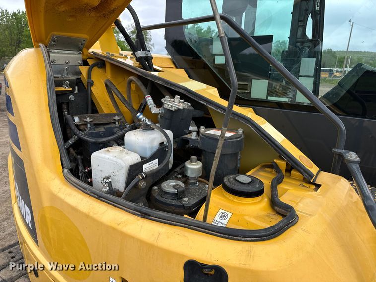 image for item OM9464 2019 Komatsu  PC88MR-10 mini excavator