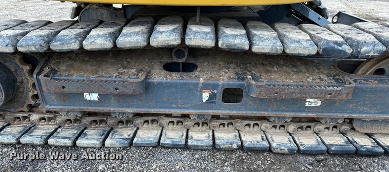 image for item OM9464 2019 Komatsu  PC88MR-10 mini excavator