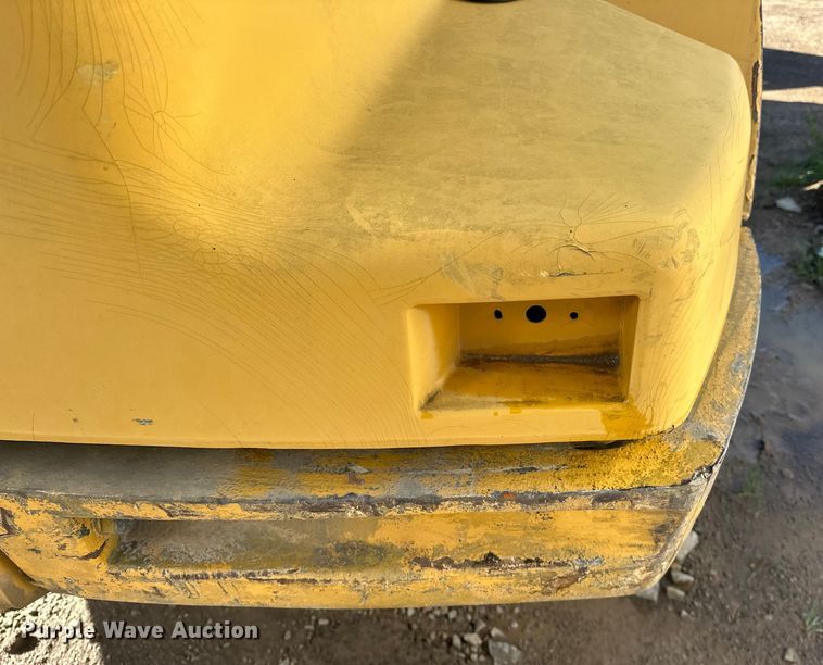 image for item OM9466 2008 John Deere  304J wheel loader