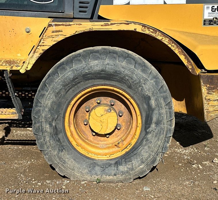 image for item OM9466 2008 John Deere  304J wheel loader