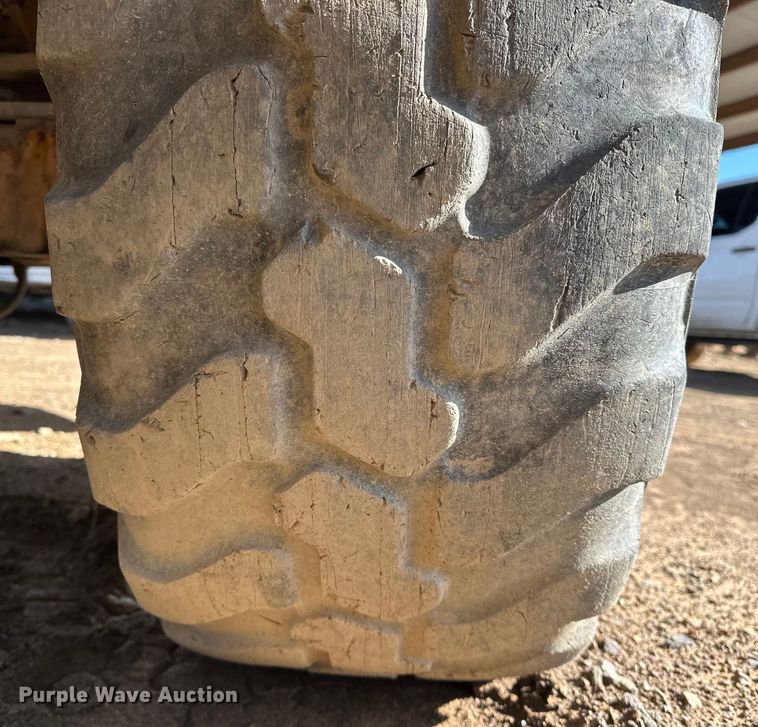 image for item OM9466 2008 John Deere  304J wheel loader