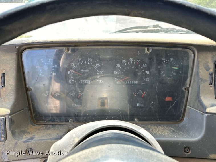 image for item OM9469 2001 Sterling  LT7500 dump truck