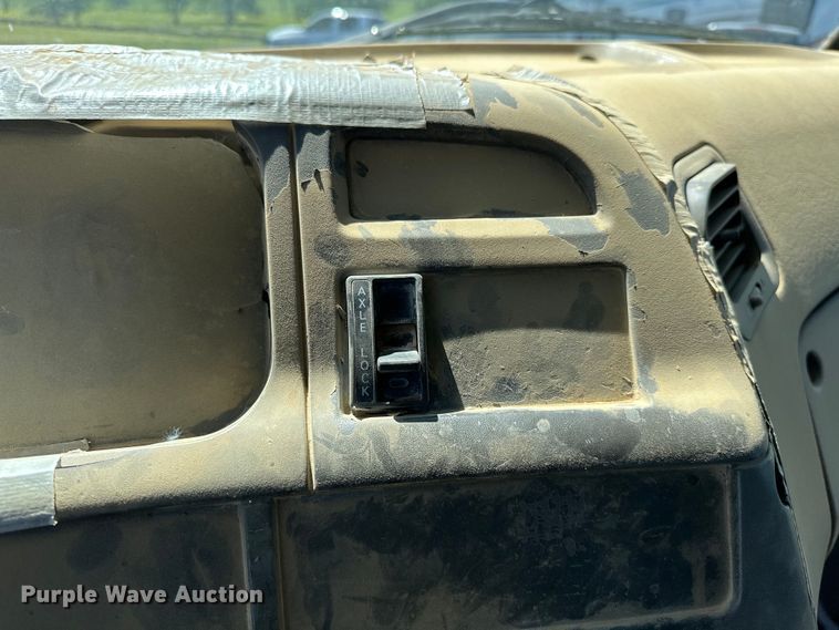 image for item OM9469 2001 Sterling  LT7500 dump truck