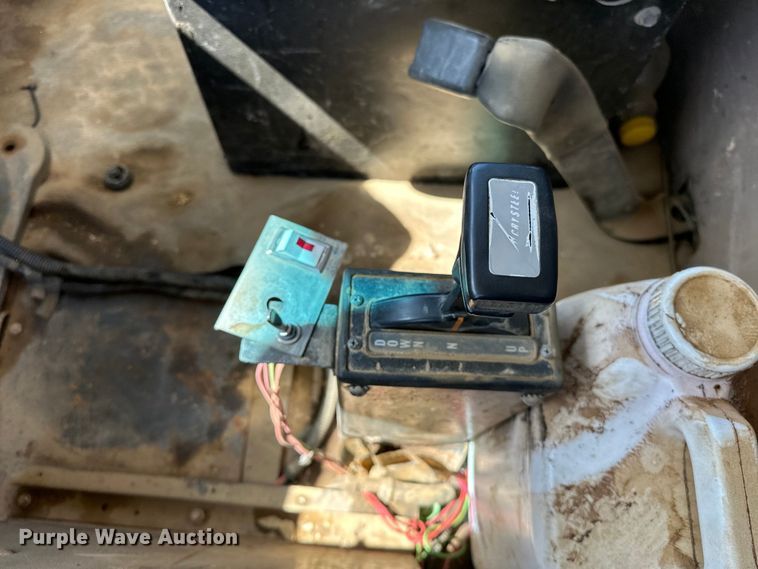 image for item OM9469 2001 Sterling  LT7500 dump truck