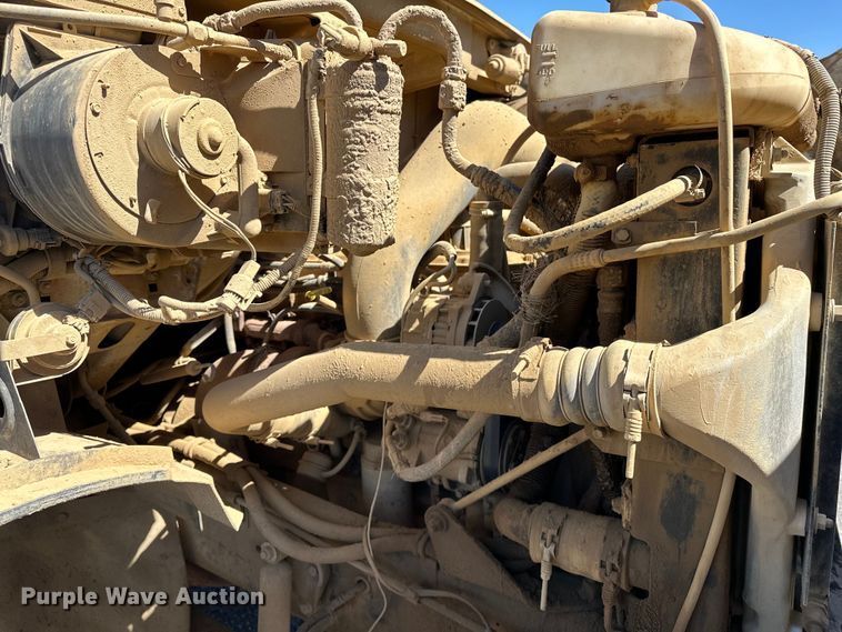 image for item OM9469 2001 Sterling  LT7500 dump truck