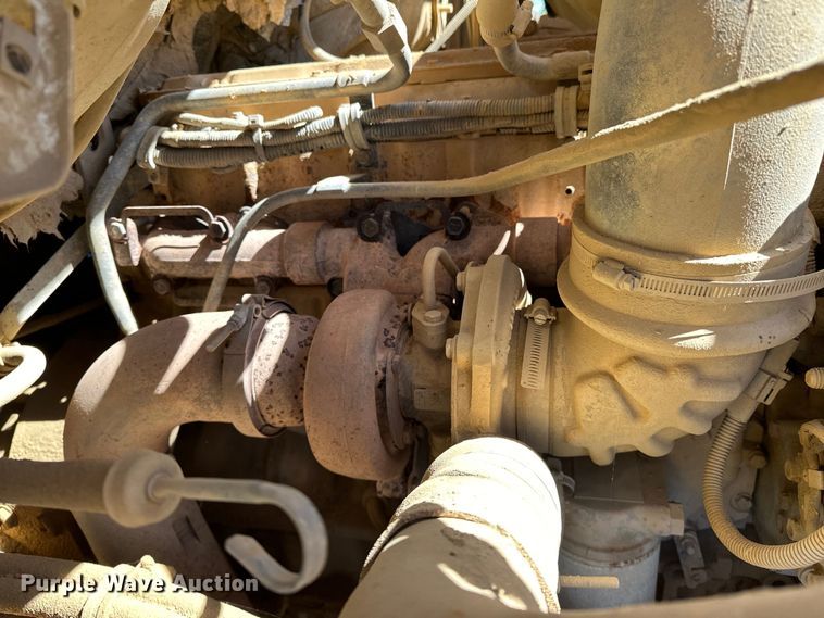 image for item OM9469 2001 Sterling  LT7500 dump truck