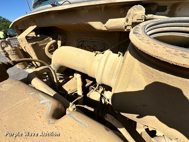 image for item OM9469 2001 Sterling  LT7500 dump truck