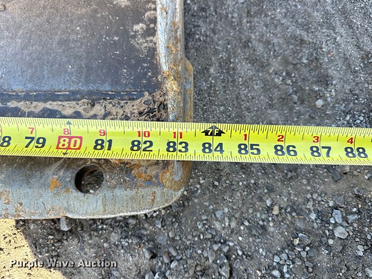 image for item OM9471 2016 John Deere  332E  skid steer loader