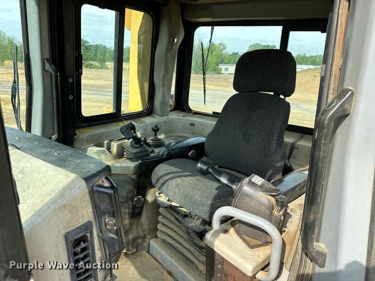 image for item OM9487 2008 Caterpillar  D6T XW VP dozer