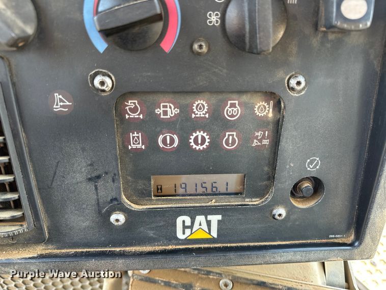 image for item OM9487 2008 Caterpillar  D6T XW VP dozer