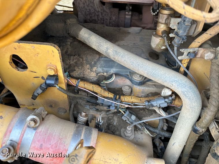 image for item OM9487 2008 Caterpillar  D6T XW VP dozer