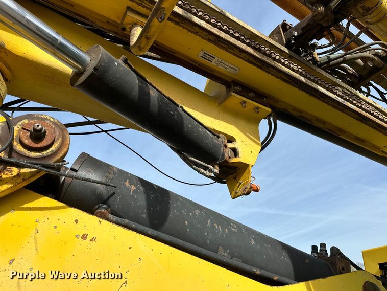 image for item OM9832 2006 Atlas Copco  ROC L6H-54 rock drill