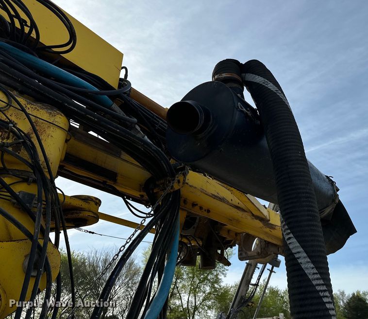 image for item OM9832 2006 Atlas Copco  ROC L6H-54 rock drill