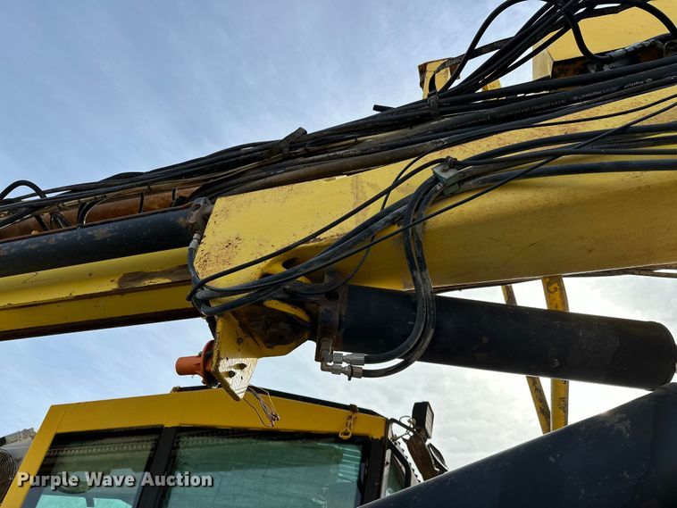 image for item OM9832 2006 Atlas Copco  ROC L6H-54 rock drill