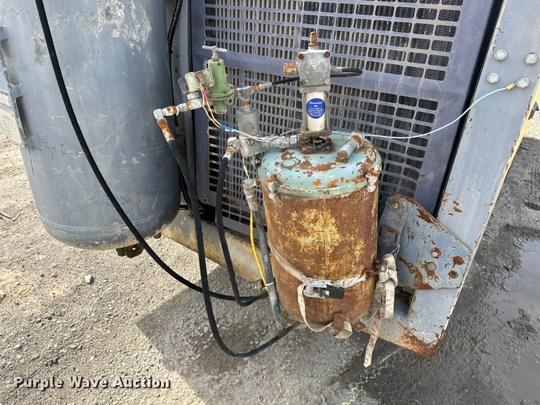 image for item OM9832 2006 Atlas Copco  ROC L6H-54 rock drill