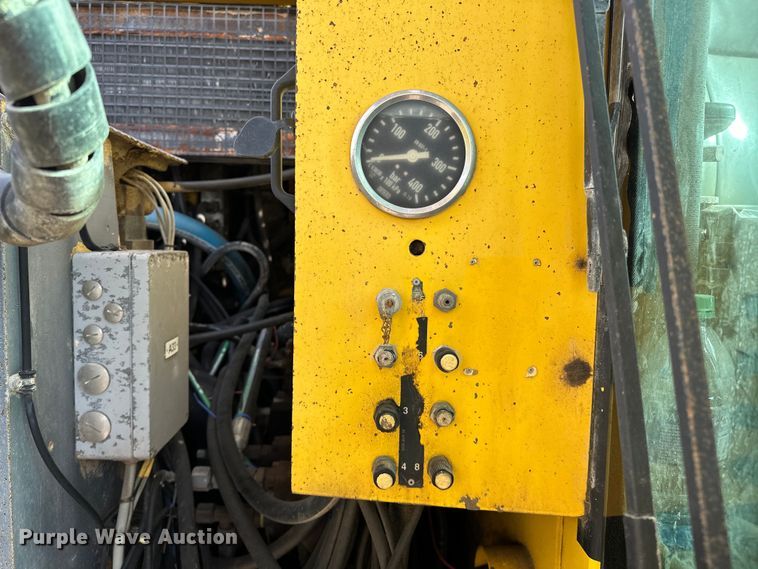 image for item OM9832 2006 Atlas Copco  ROC L6H-54 rock drill