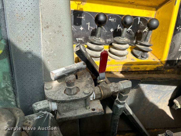 image for item OM9832 2006 Atlas Copco  ROC L6H-54 rock drill